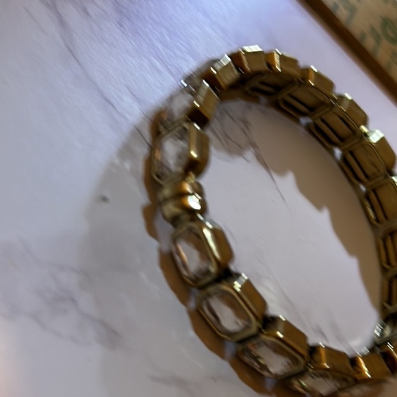 Rhinestone Magnetic Clasp NWT Bracelet - Picture 4 of 5